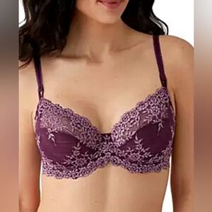 NWOT Wacoal Embrace Lace Underwire Bra, size 34DD